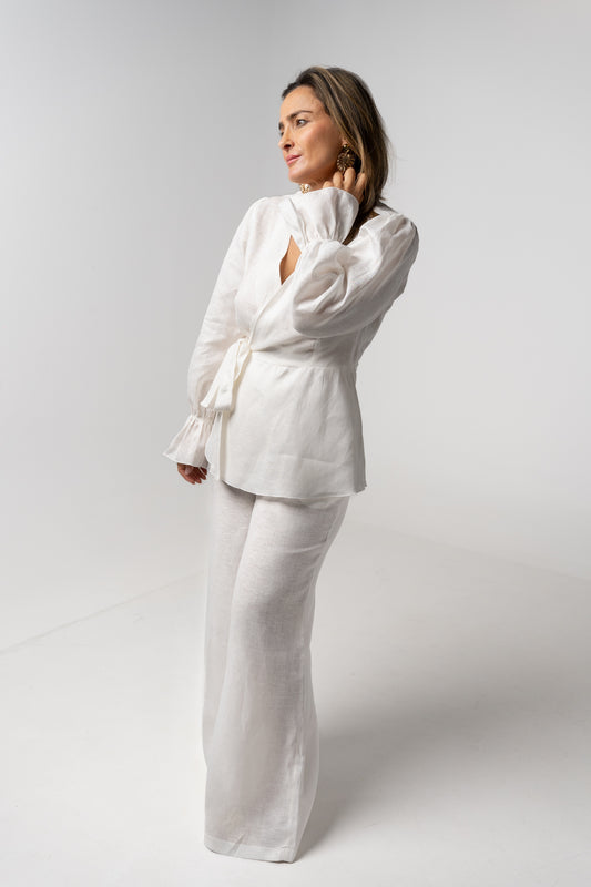 Conjunto linho branco (modelo trespasse)