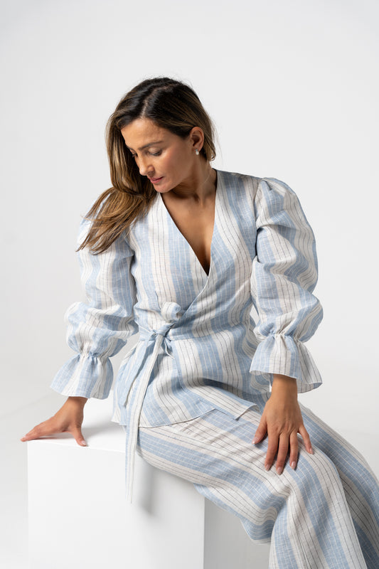 Conjunto  linho azul bebé (modelo trespasse)