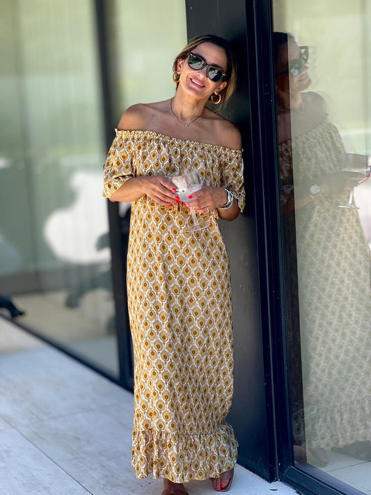 Vestido Florido com Folhos