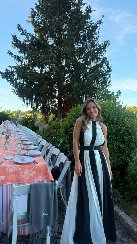Vestido Longo Bicolor Preto e Branco